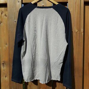 GAP Men's Grey and Navy Long Sleeve Shirt XL